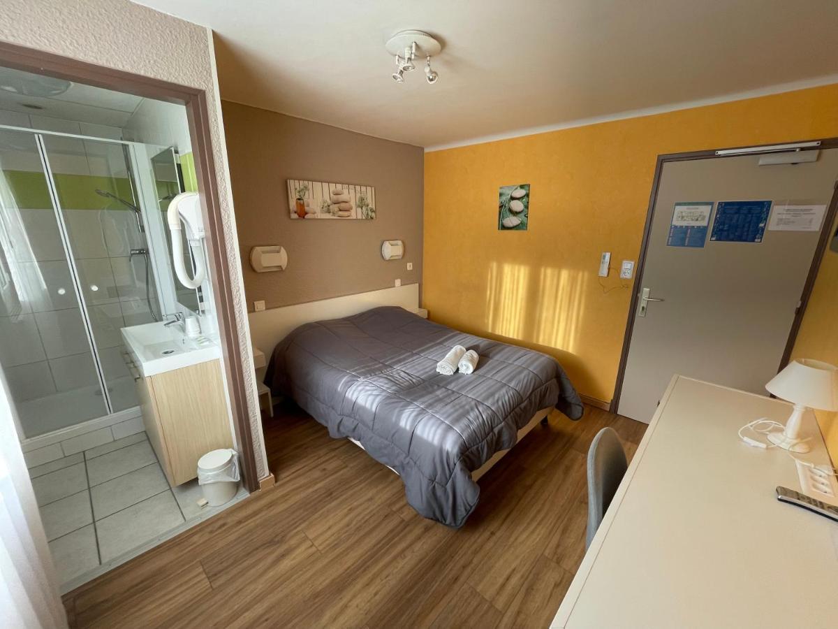Hotel Les Chenes Sisteron Exterior photo