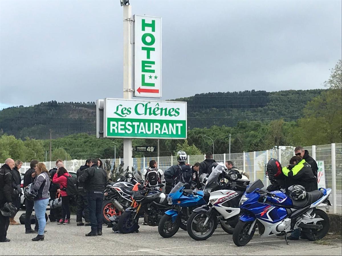 Hotel Les Chenes Sisteron Exterior photo
